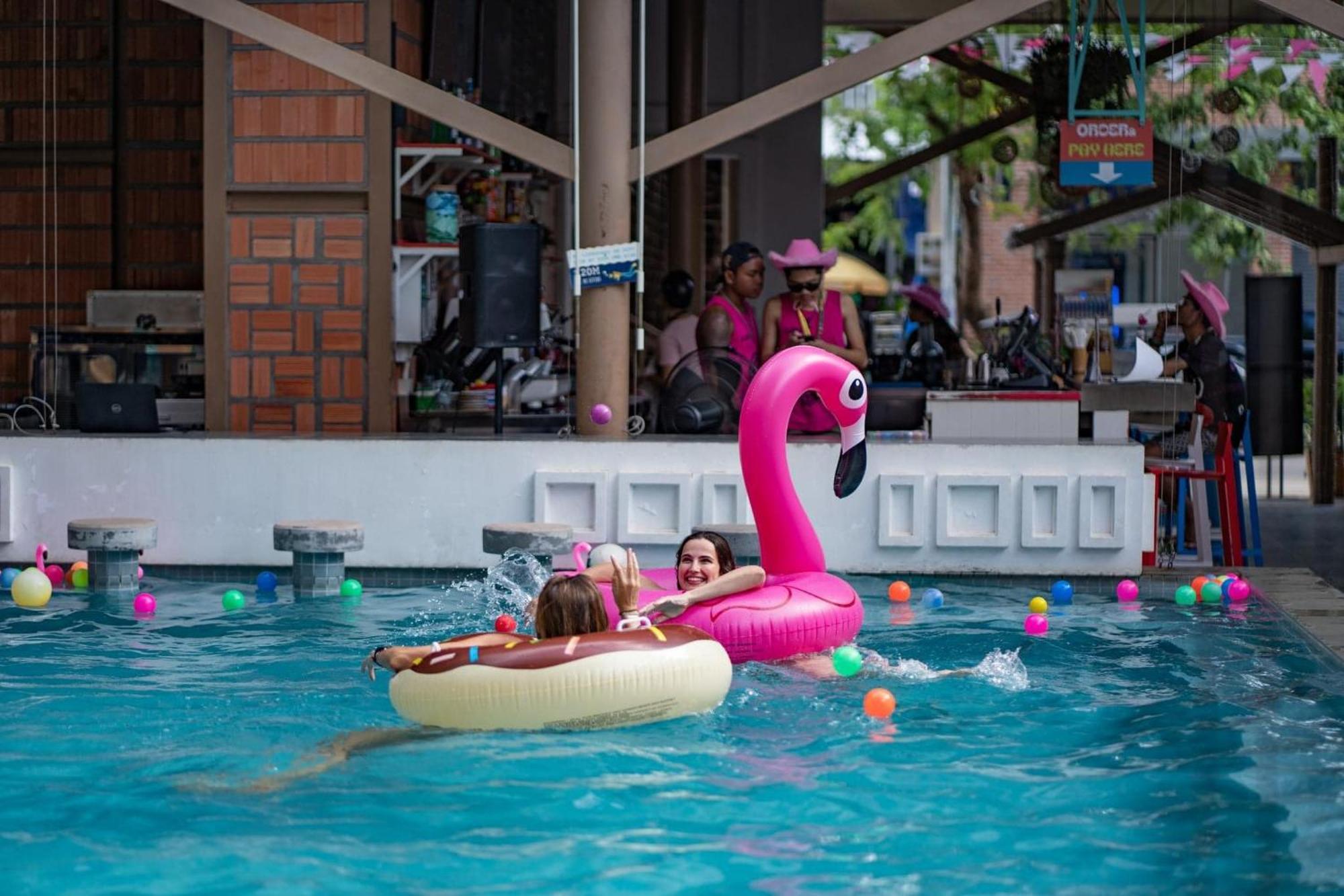 Lub D Siem Reap - Near Pub Street & Angkor Wat Hostel Екстериор снимка