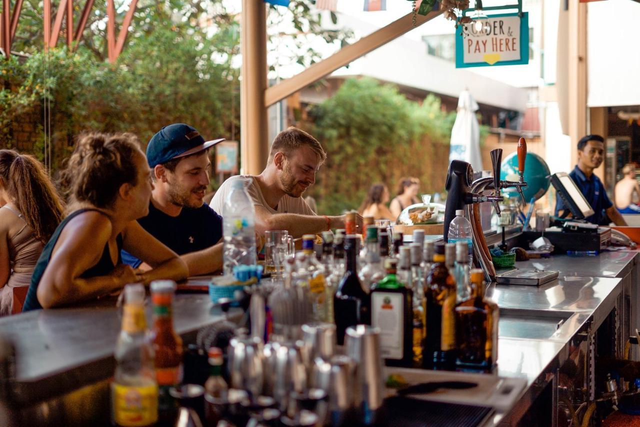 Lub D Siem Reap - Near Pub Street & Angkor Wat Hostel Екстериор снимка
